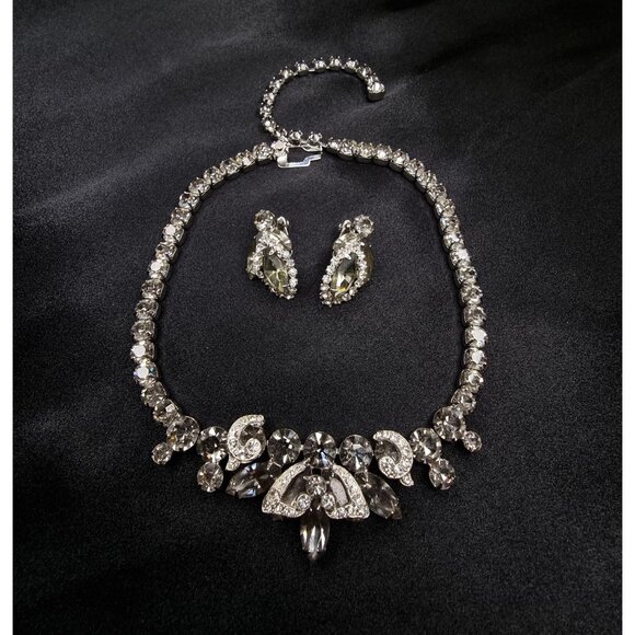 Rare Find Vintage 1950s Weiss Signed Rhinestone Necklace & Clip-On Earrings Set - Picture 1 of 5